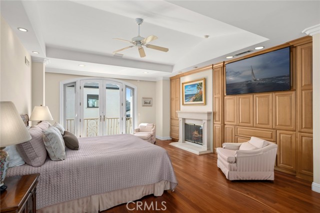 Detail Gallery Image 29 of 48 For 521 via Lido Nord, Newport Beach,  CA 92663 - 5 Beds | 4/2 Baths