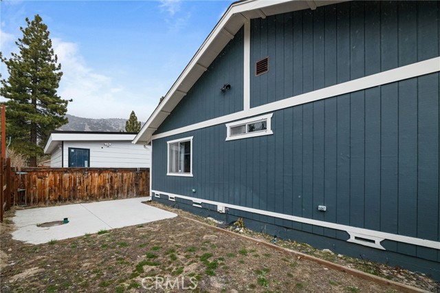 Detail Gallery Image 43 of 53 For 1066 Paradise Way, Big Bear City,  CA 92314 - 4 Beds | 2 Baths