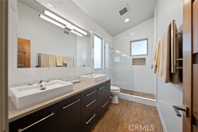 40070 Corte Fortuna, Murrieta CA: https://media.crmls.org/medias/277cb1cc-3d2f-48e1-84e9-12f2bc9f2251.jpg