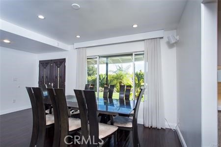 Detail Gallery Image 4 of 20 For 3445 Caribeth Drive, Encino,  CA 91436 - 4 Beds | 3 Baths