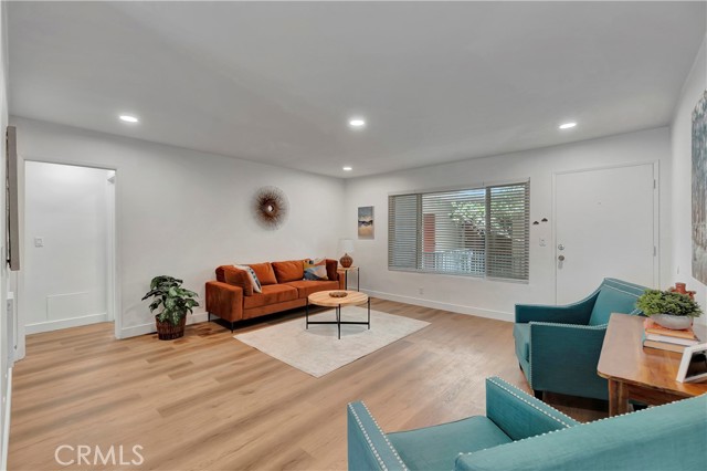Detail Gallery Image 18 of 27 For 444 Obispo Ave #201,  Long Beach,  CA 90814 - 1 Beds | 1 Baths