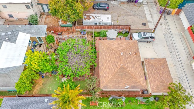 717 Ultimo Avenue, Long Beach CA: https://media.crmls.org/medias/277db3ab-2b78-4c21-b8a6-0621b86e241a.jpg