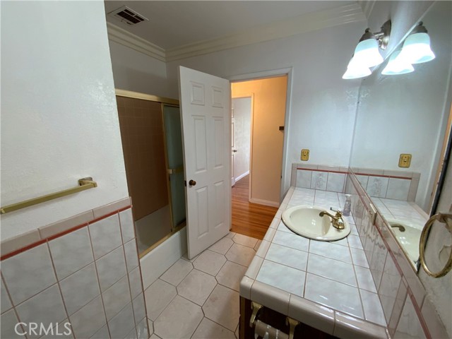 Detail Gallery Image 21 of 43 For 640 S Azusa Ave, West Covina,  CA 91791 - 4 Beds | 3/1 Baths
