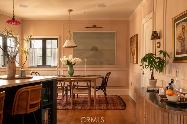 Image 18 of 53 For 734 Parkman