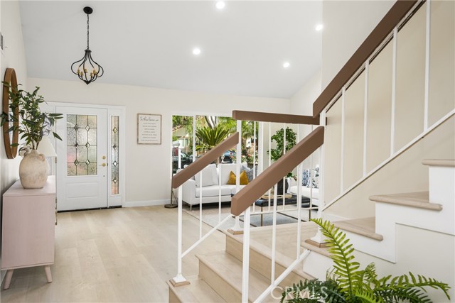 23652 Algiers Street, Mission Viejo CA: https://media.crmls.org/medias/277e5257-0fa9-456f-8966-06611dcd7376.jpg
