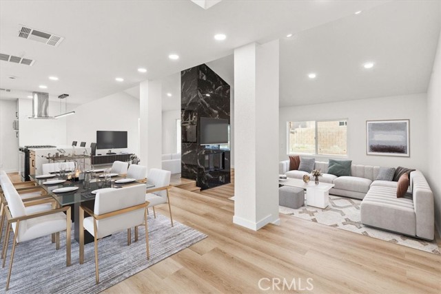 Detail Gallery Image 2 of 30 For 3190 E Vincentia Rd, Palm Springs,  CA 92262 - 3 Beds | 2 Baths