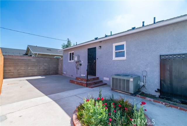 Detail Gallery Image 21 of 56 For 4622 Dunrobin Ave, Lakewood,  CA 90713 - 6 Beds | 4 Baths