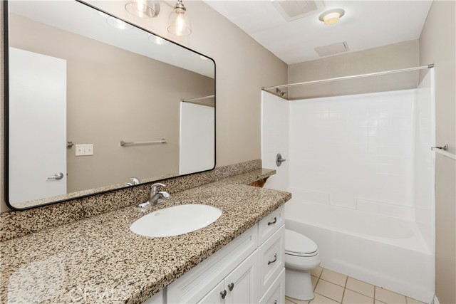 Detail Gallery Image 19 of 29 For 450 J St #3071,  San Diego,  CA 92101 - 2 Beds | 2 Baths