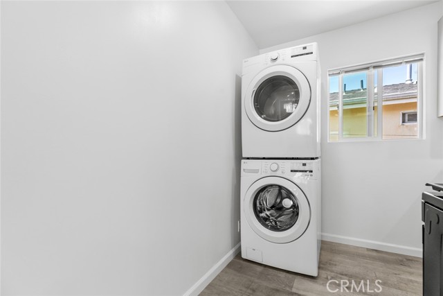 142 S Savannah Street, Los Angeles CA: https://media.crmls.org/medias/2780e2b1-0466-4e6c-a7a6-67bc0c08213d.jpg