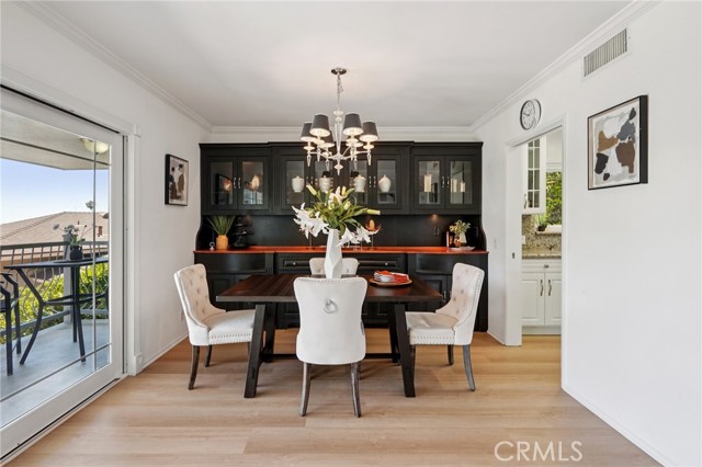 Detail Gallery Image 10 of 41 For 4527 Leata Ln, La Canada Flintridge,  CA 91011 - 2 Beds | 2 Baths