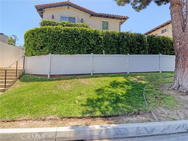 3918 W 242nd Street, Torrance CA: https://media.crmls.org/medias/2783055b-da66-4b78-816a-8efdd7333bc1.jpg