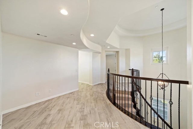 Detail Gallery Image 37 of 61 For 3094 Crystal Ridge Ln, Colton,  CA 92324 - 5 Beds | 5/1 Baths