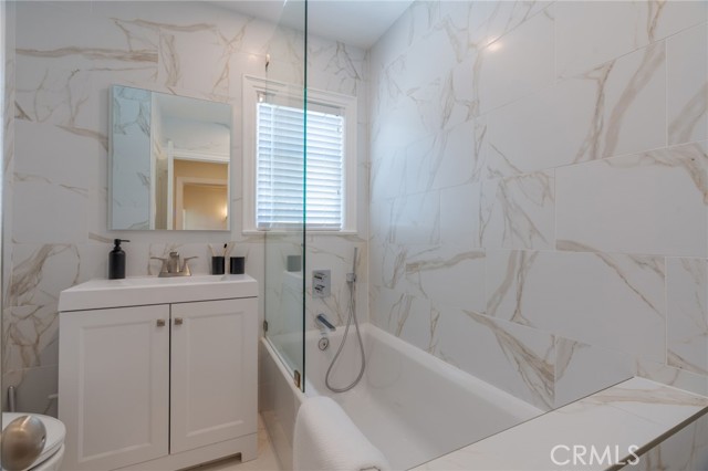 2245 E California Boulevard, San Marino CA: https://media.crmls.org/medias/278318fd-c44e-4280-ab7e-4c2c15001c31.jpg