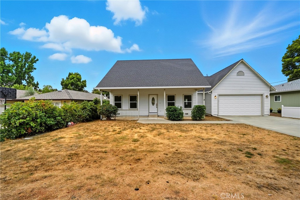 18231 Deer Hollow