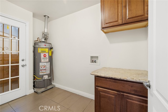 Detail Gallery Image 41 of 52 For 12759 Elkwood St, North Hollywood,  CA 91605 - 4 Beds | 3 Baths