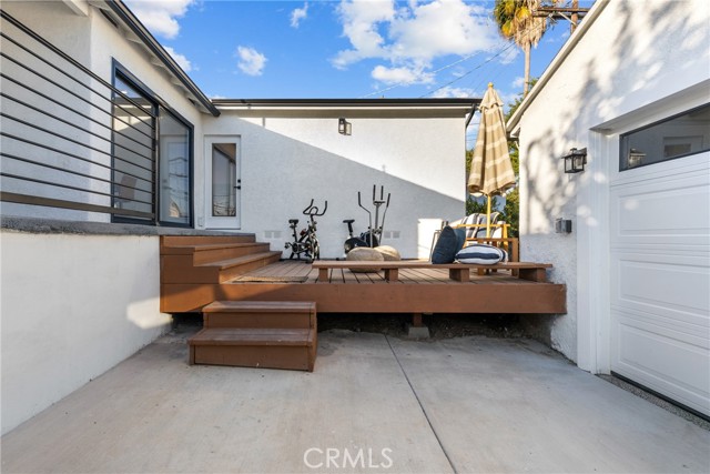 Detail Gallery Image 18 of 23 For 1724 S Fairfax, Los Angeles,  CA 90019 - 3 Beds | 2 Baths