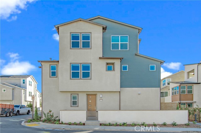 330 Proctor, Irvine CA: https://media.crmls.org/medias/27849fc7-f5e7-4855-9b25-3bbefd70825e.jpg