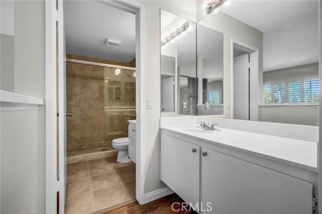 Image 24 of 29 For 4107 Larwin Avenue