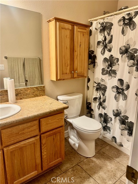 Detail Gallery Image 14 of 21 For 12472 Oasis Rd, Pinon Hills,  CA 92372 - 4 Beds | 3 Baths