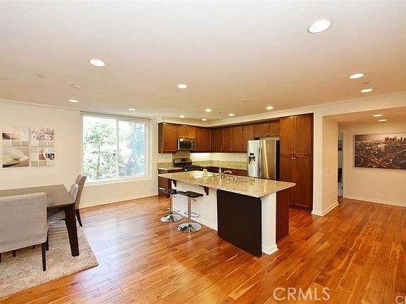 Detail Gallery Image 3 of 22 For 533 Rockefeller, Irvine,  CA 92612 - 2 Beds | 2 Baths