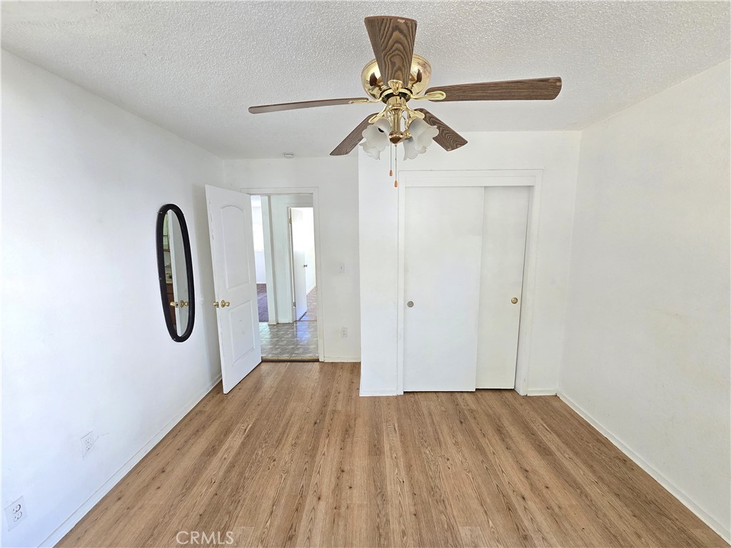 https://media.crmls.org/medias/2786bd24-712c-4ab5-b596-0c004c204d16.jpg?preset=X-Large