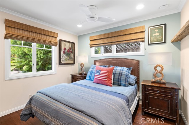 Detail Gallery Image 18 of 24 For 435 Holly St, Laguna Beach,  CA 92651 - 4 Beds | 3/1 Baths