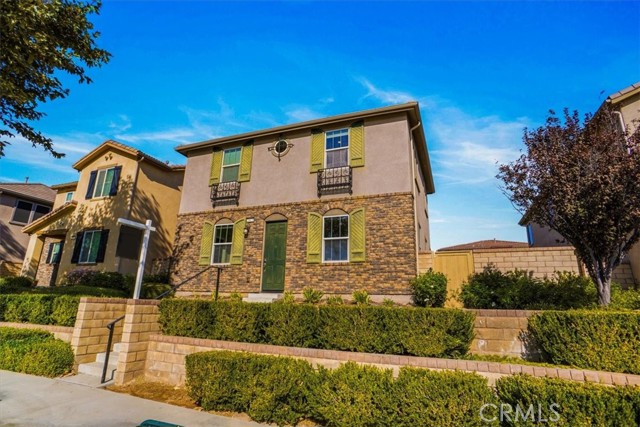 Detail Gallery Image 1 of 35 For 28675 Vista Del Rio Dr, Valencia,  CA 91354 - 4 Beds | 3/1 Baths