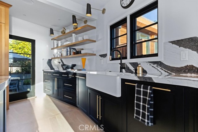 Image 27 of 70 For 2107 Sherwood Drive