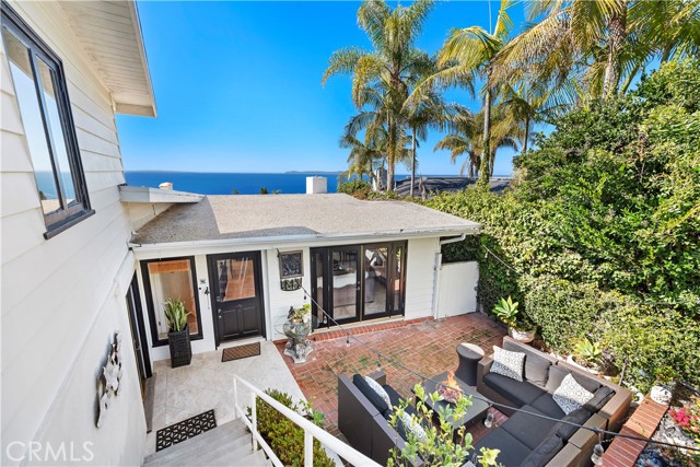 Detail Gallery Image 34 of 57 For 875 Coast View Dr, Laguna Beach,  CA 92651 - 4 Beds | 2 Baths