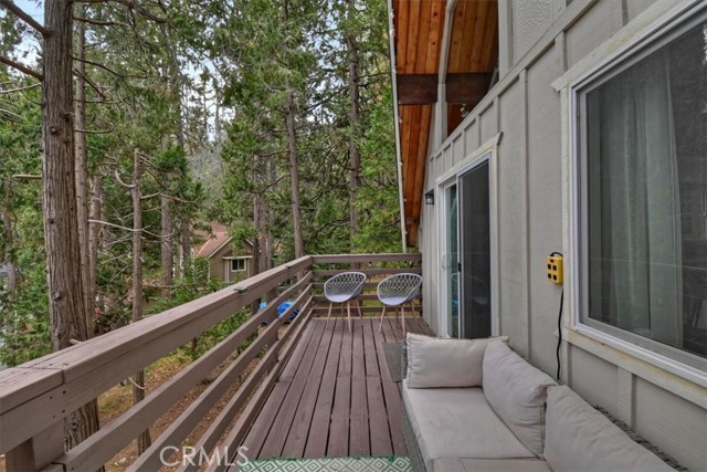 Detail Gallery Image 13 of 71 For 155 Birchwood, Lake Arrowhead,  CA 92352 - 3 Beds | 2 Baths
