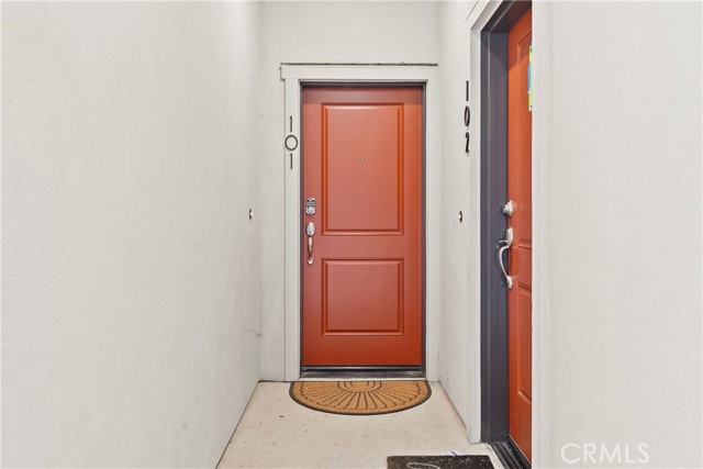 Detail Gallery Image 2 of 27 For 805 Madonna Rd #101,  San Luis Obispo,  CA 93405 - 2 Beds | 2 Baths