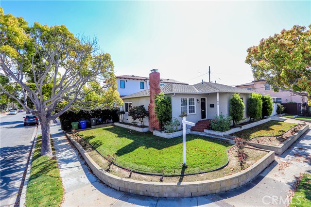 1600 21st Street, Manhattan Beach, California 90266, 3 Bedrooms Bedrooms, ,2 BathroomsBathrooms,Residential,Sold,21st,PW22044227