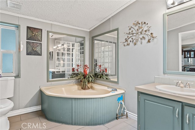 Detail Gallery Image 23 of 30 For 494 S Macy #155,  San Bernardino,  CA 92410 - 3 Beds | 2 Baths