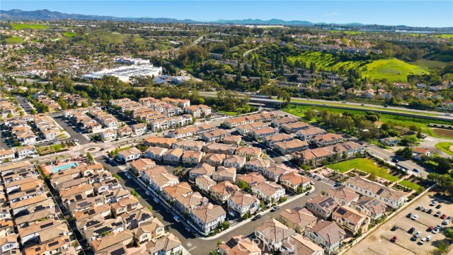 Detail Gallery Image 38 of 39 For 4156 Sitio Cielo, Oceanside,  CA 92057 - 3 Beds | 2/1 Baths