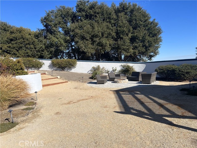 Detail Gallery Image 8 of 8 For 2867 Township Road, Paso Robles,  CA 93446 - 6 Beds | 4/1 Baths