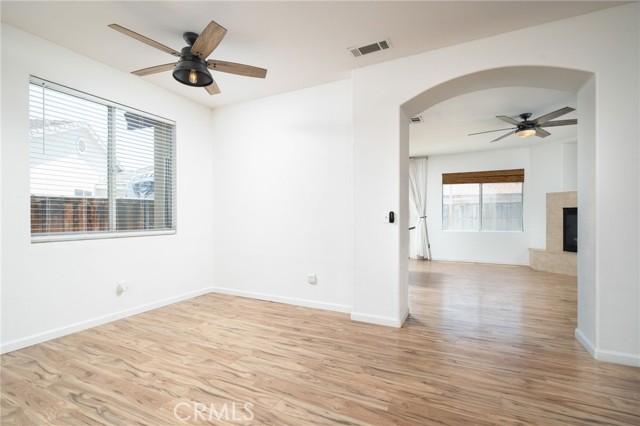 Detail Gallery Image 9 of 47 For 126 Schooner Ct, San Jacinto,  CA 92583 - 4 Beds | 2 Baths