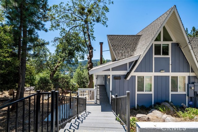 Detail Gallery Image 6 of 74 For 27737 Alpen Dr, Lake Arrowhead,  CA 92352 - 4 Beds | 3/1 Baths