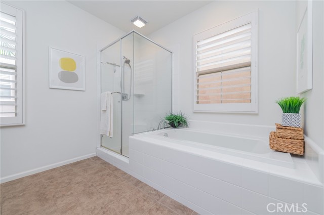 Detail Gallery Image 32 of 37 For 59 Fairymoss, Irvine,  CA 92620 - 3 Beds | 3/1 Baths