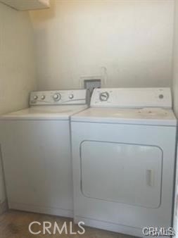 Detail Gallery Image 32 of 35 For 4912 Hesperia Ave, Encino,  CA 91316 - 3 Beds | 3 Baths