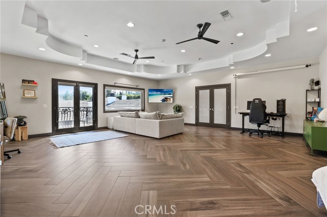 Detail Gallery Image 66 of 75 For 10372 Crawford Canyon Rd, Santa Ana,  CA 92705 - 5 Beds | 7/1 Baths