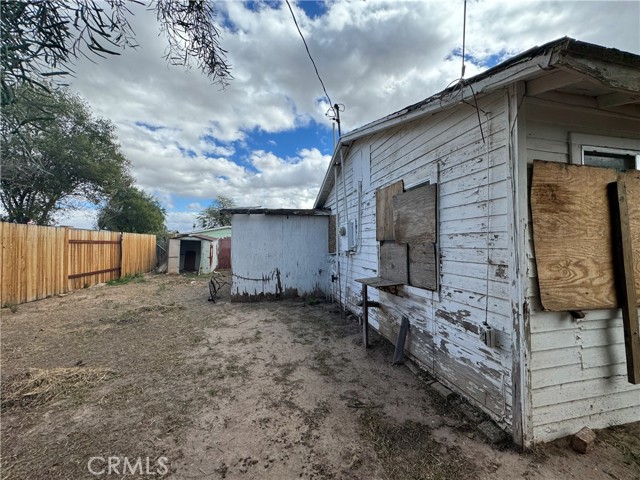 Detail Gallery Image 3 of 9 For 168 N Acacia St, Blythe,  CA 92225 - 1 Beds | 2 Baths