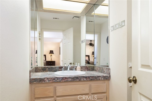 Detail Gallery Image 16 of 68 For 120 Old Ranch, Palm Desert,  CA 92211 - 2 Beds | 3/1 Baths