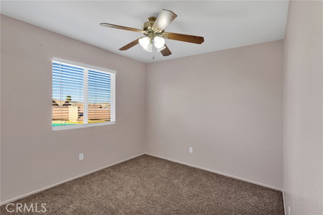 13446 Dover Lane, Victorville CA: https://media.crmls.org/medias/278d6358-9e8b-4079-b2d3-13b5be4446ab.jpg
