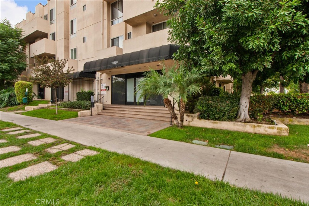 19350 Sherman Way #125