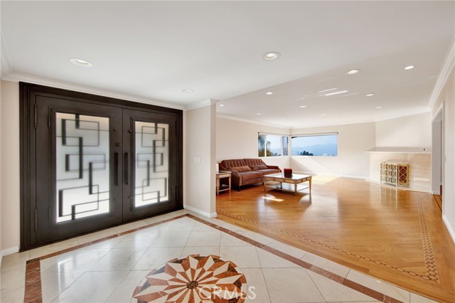 Detail Gallery Image 3 of 31 For 1259 Swarthmore, Glendale,  CA 91206 - 4 Beds | 3/1 Baths