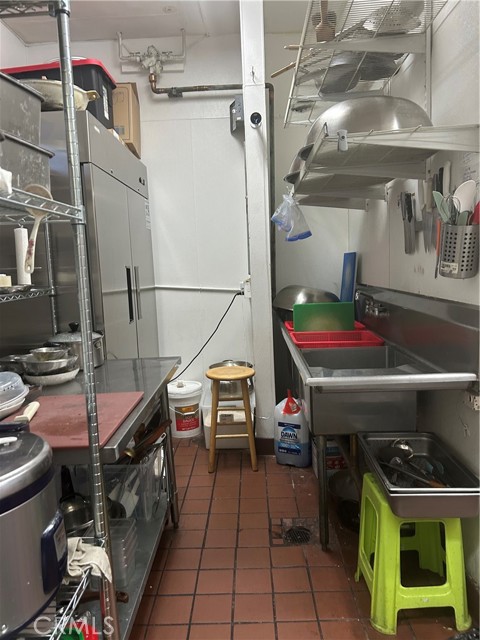  Commercial for Sale in Ontario, California