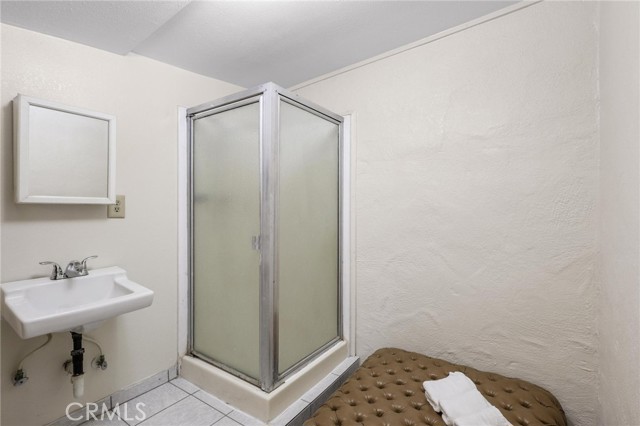 Detail Gallery Image 32 of 49 For 1641 S Fremont Ave, Alhambra,  CA 91803 - 4 Beds | 2/1 Baths