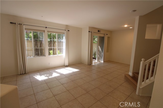 Detail Gallery Image 6 of 55 For 145 Islington, Irvine,  CA 92620 - 3 Beds | 2/1 Baths