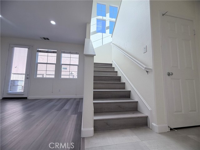 Detail Gallery Image 8 of 30 For 22520 Venice St, Carson,  CA 90745 - 3 Beds | 3 Baths