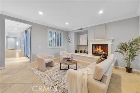 13711 Francisco, La Mirada CA: https://media.crmls.org/medias/279454b9-c0c2-4f01-b304-418a530f9af1.jpg